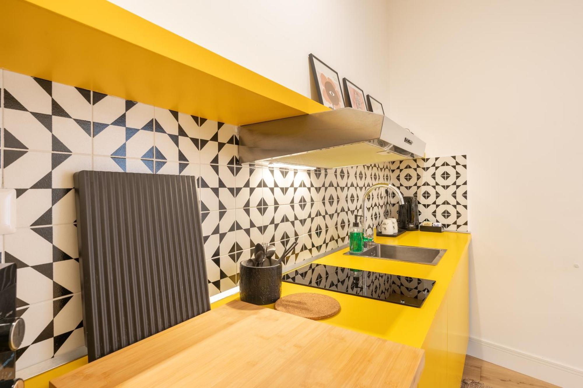 The Idyll Boutique Apartment - Suite In Napoli'S Spanish Quarters Exterior photo